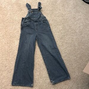 Blue-jean overalls with side-zipper